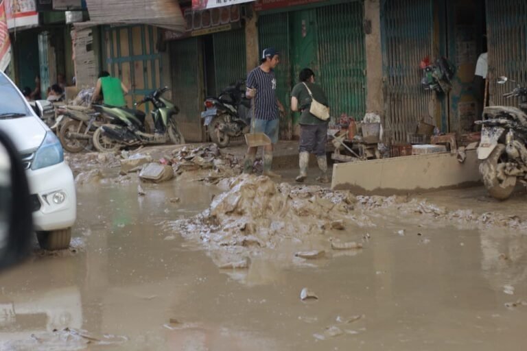 Sumatra Flooding Update: What Travelers Need to Know (November–December 2025)